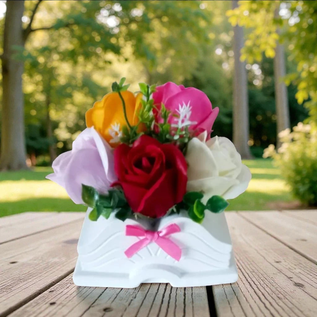 5 ароматни сапунени рози в керамична кашпа-КНИГА