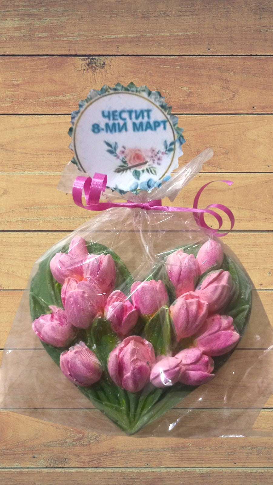 Подарък за 8-ми март, ръчно-рисуван керамичен магнит