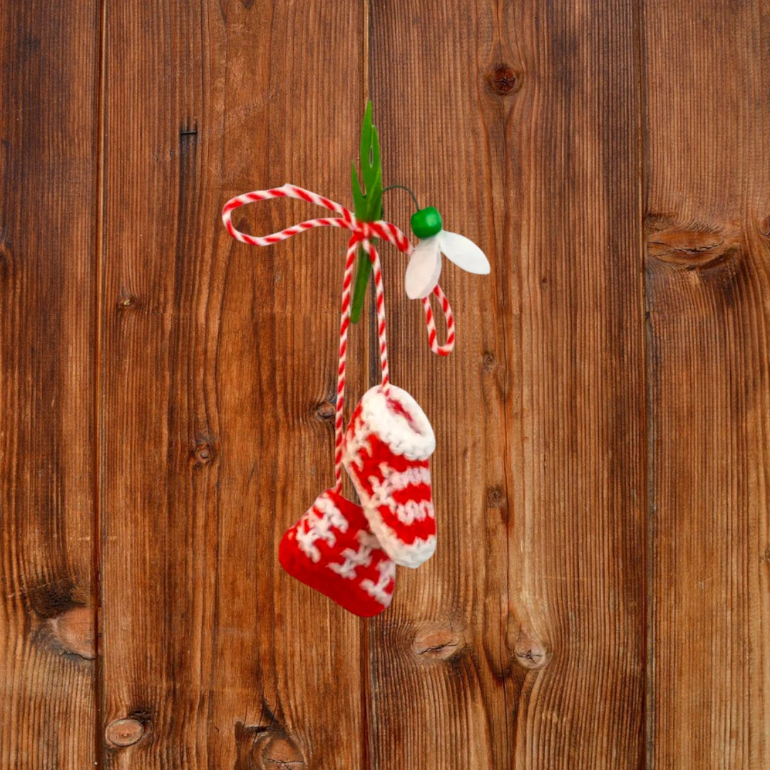 Мартеничка-магнит-терлички с кокиче