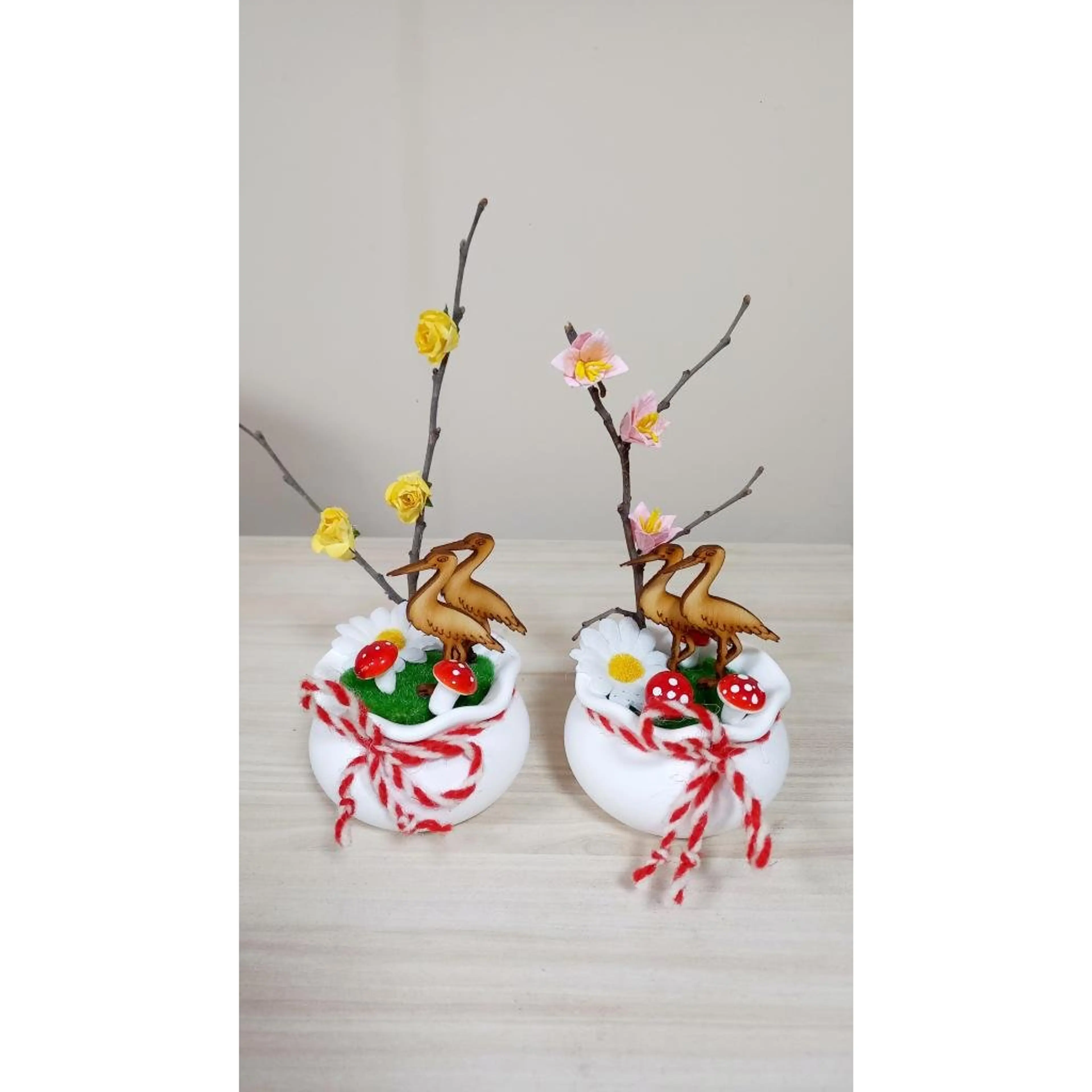 Арт декорация - подарък за Баба Марта - гърне