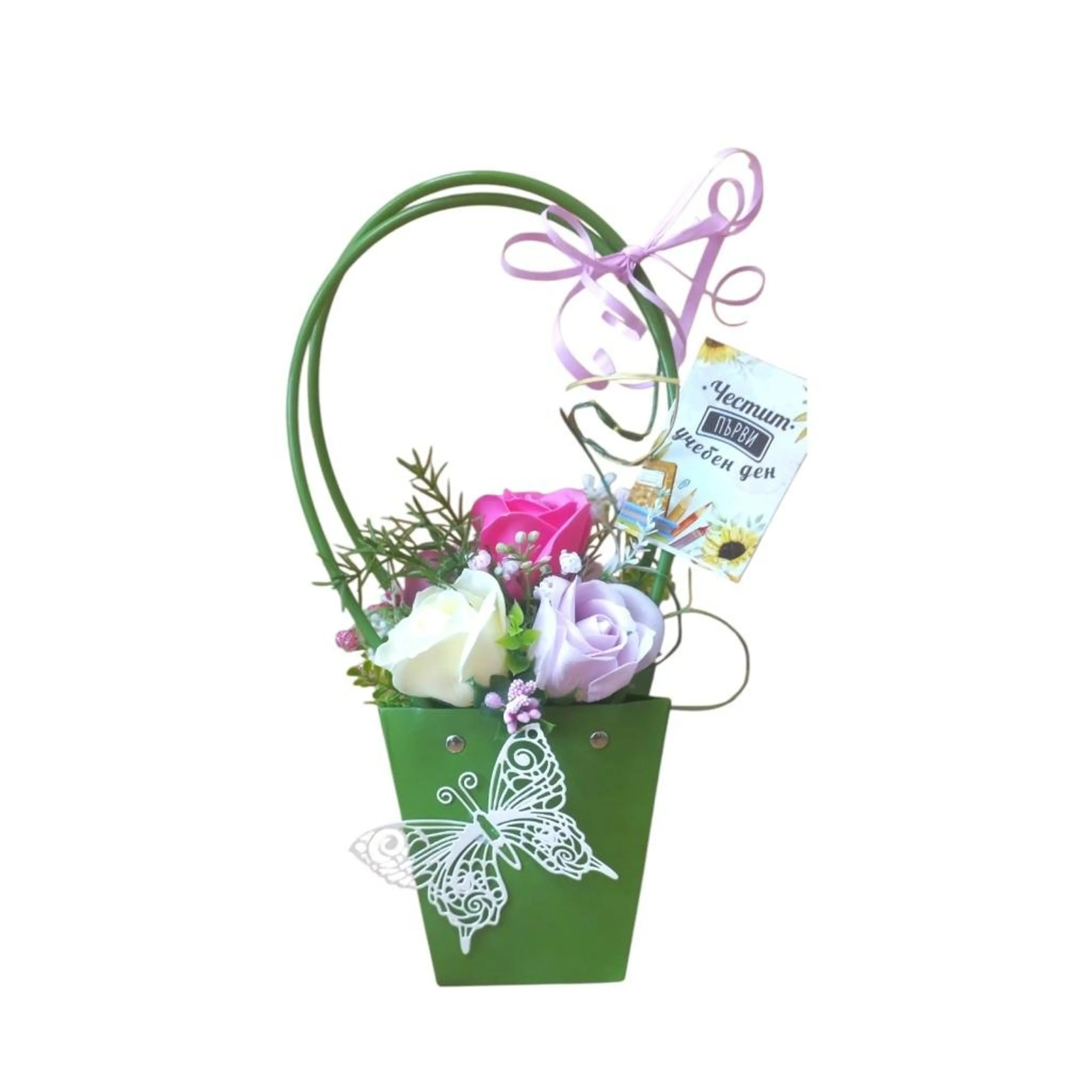 Кошница с 5 броя  рози от пластичен сапун