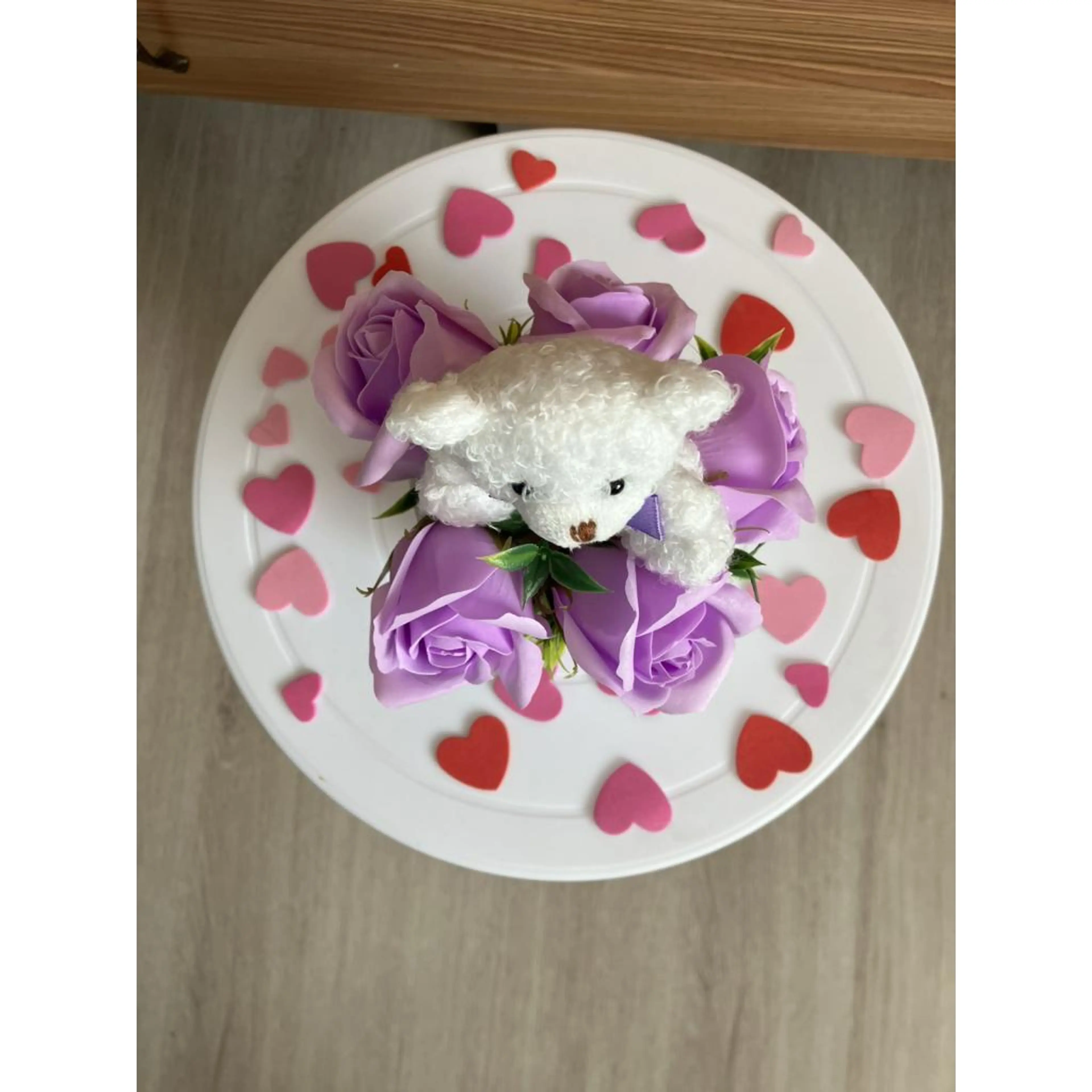 Мече с ароматни сапунине рози - лила