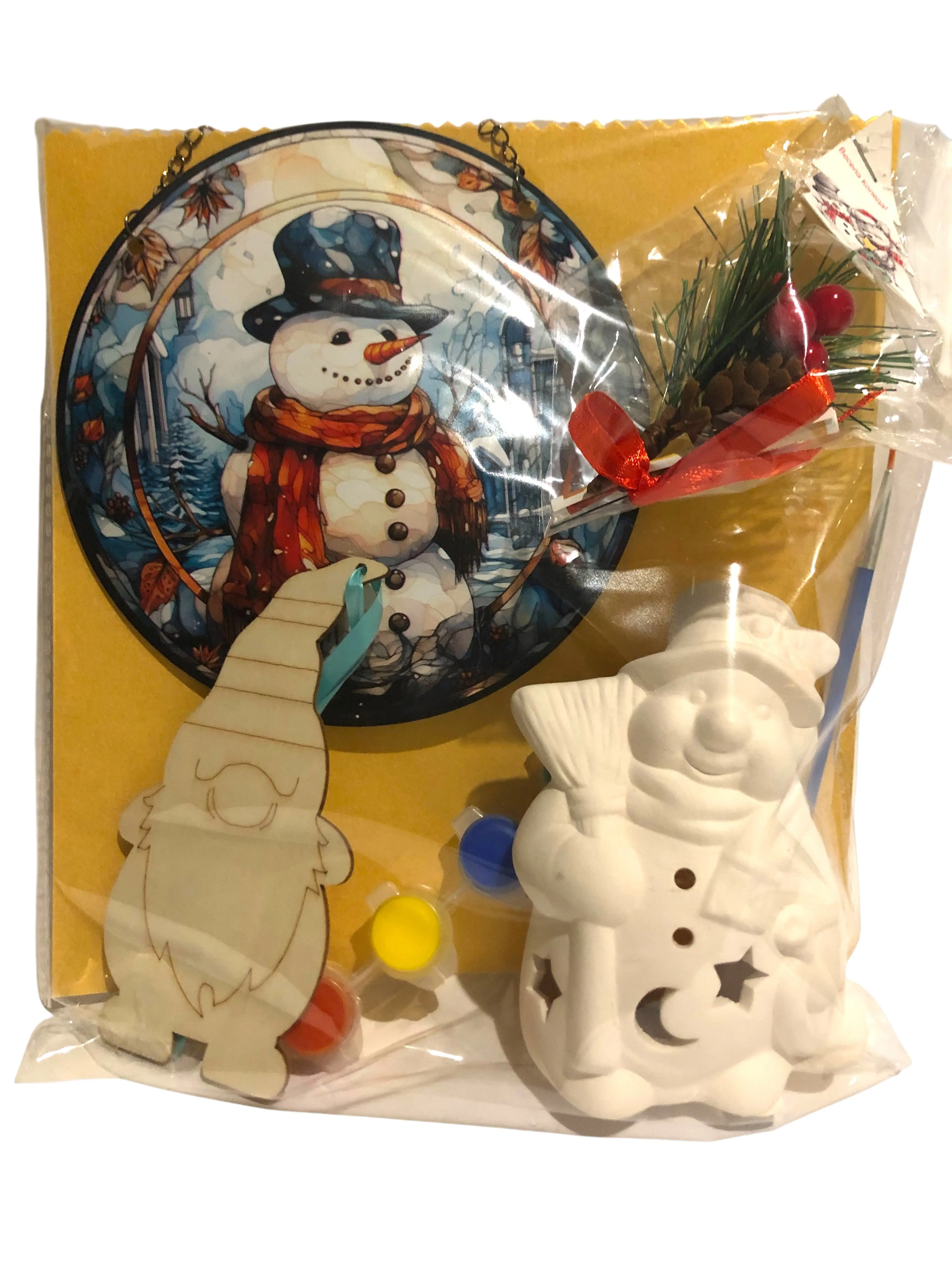 Подаръчен Детски Коледен Комплект Снежко и Гномче