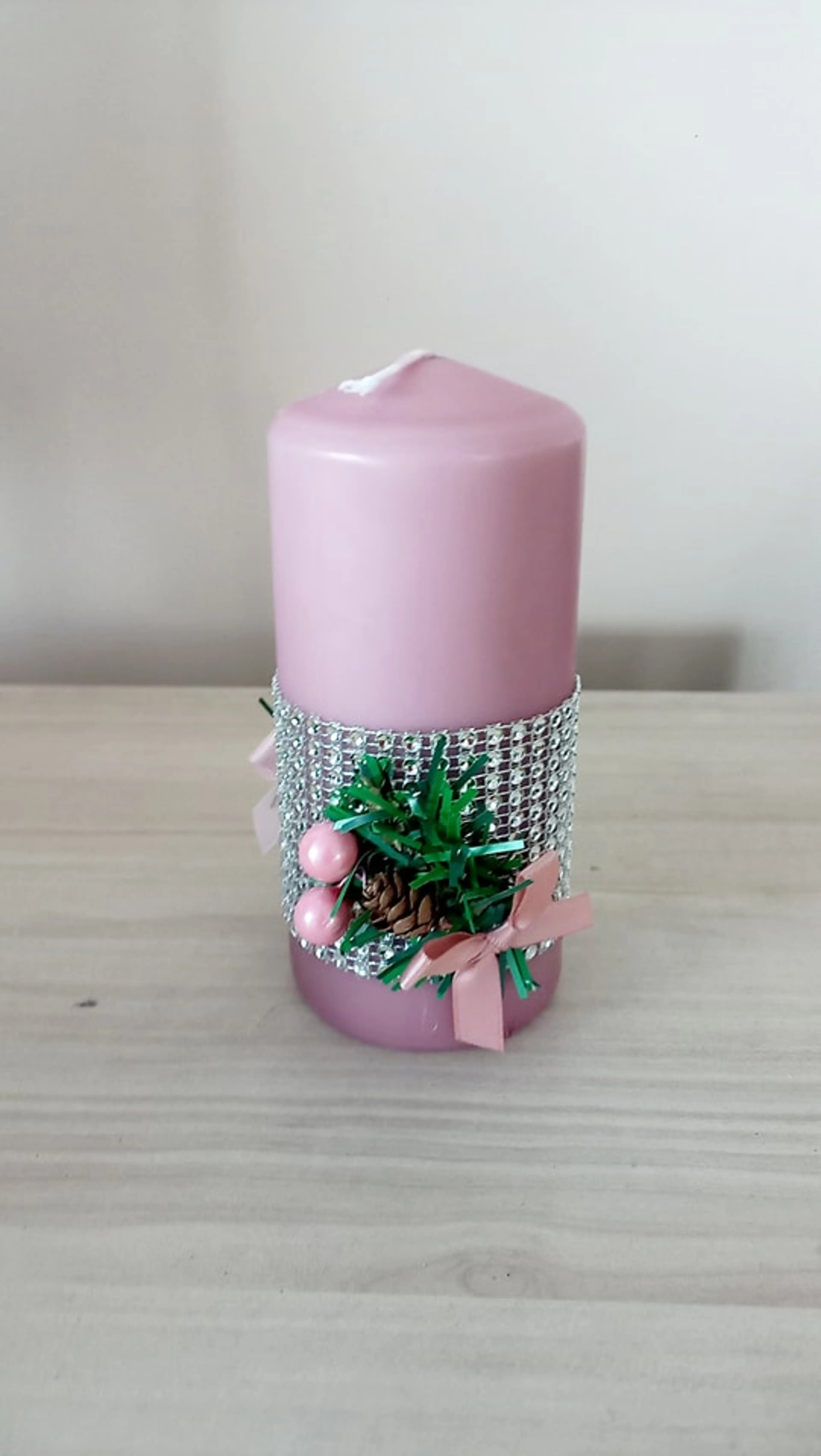 Свещ за коледната/новогодишна трапеза - Розова магия -голяма